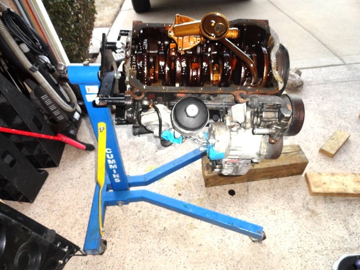 Vr6 engine upside down on stand. Pic