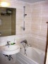 Annie's bathroom 003