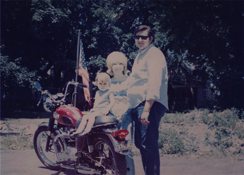 IMAGE: http://images15.fotki.com/v265/photos/4/42560/130757/adriel_1-vi.jpg