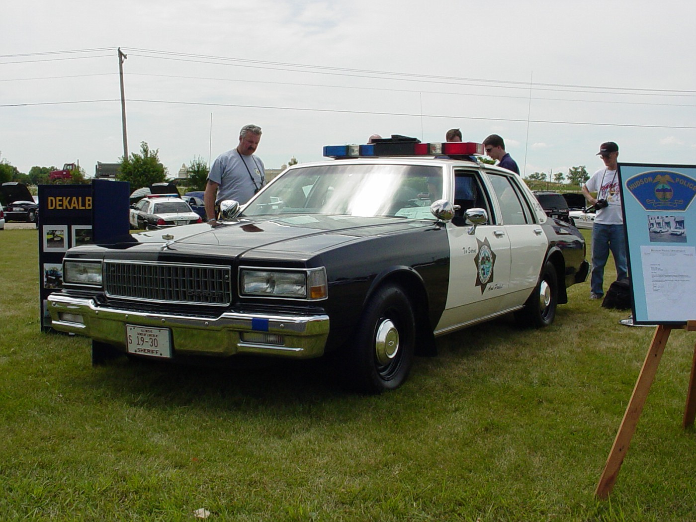 copcar dot com - The home of the American Police Car - Photo Archives