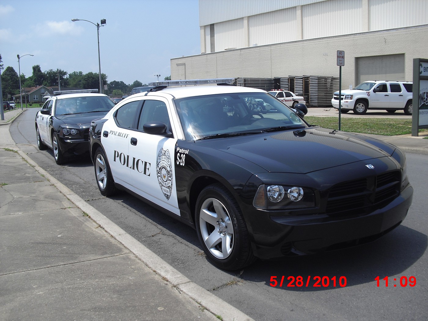 copcar dot com - The home of the American Police Car - Photo Archives