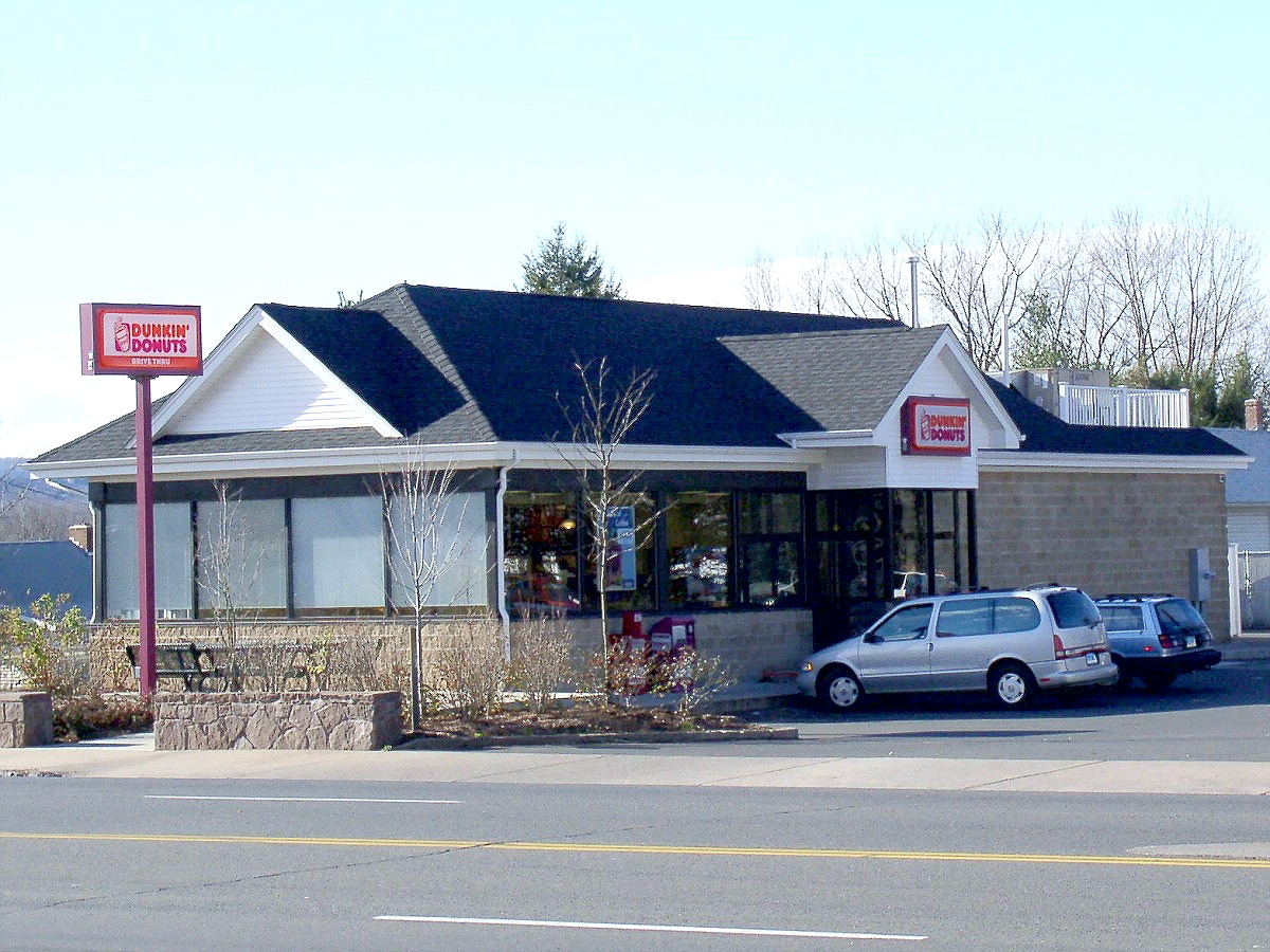 Photo PORTLAND DUNKIN' DONUTS.jpg PORTLAND, CT album Jerry Dougherty's CONNECTICUT