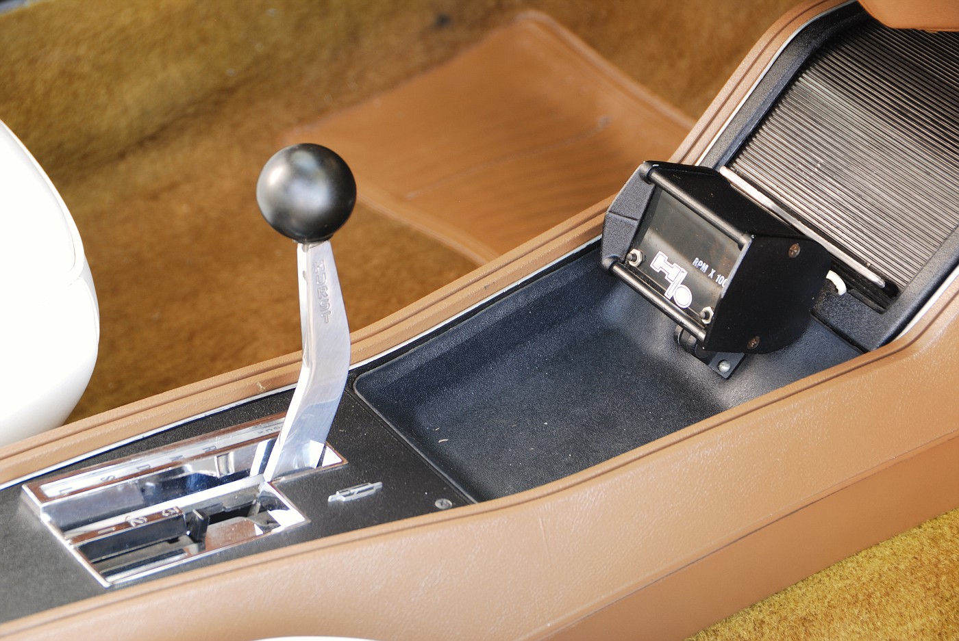 Photo: 11 1975 Hurst Oldsmobile Cutlass shifter and tach view DSC 5559 ...