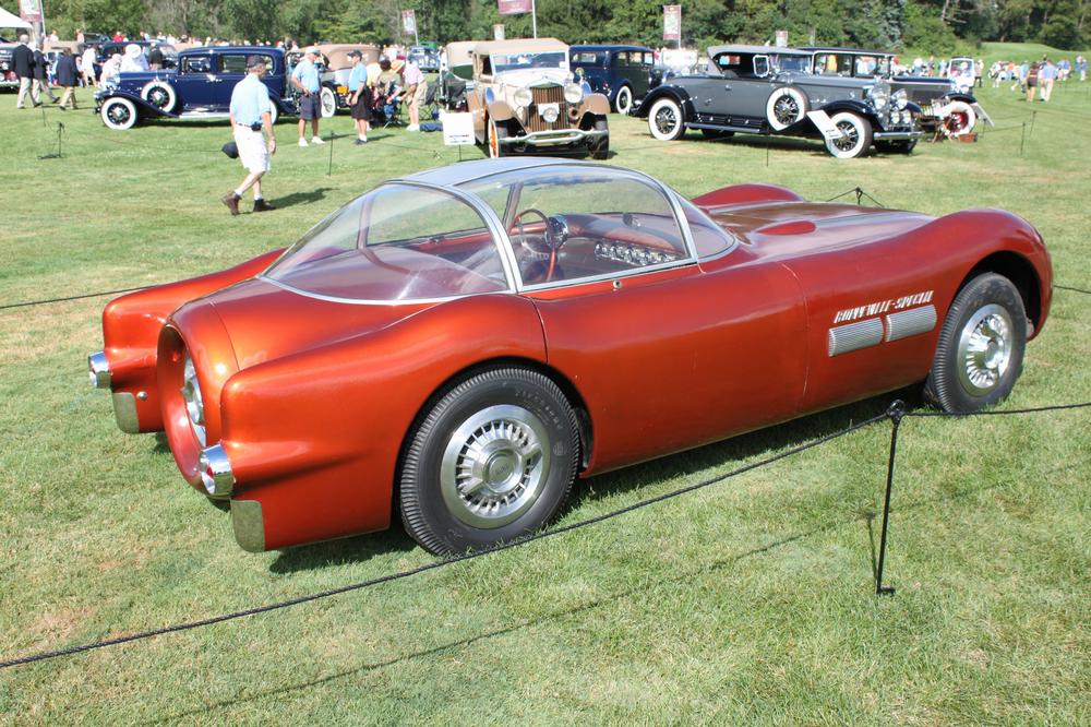 Photo MEADOWBROOK CONCOURS 2010 268.jpg 1954 Pontiac Bonneville
