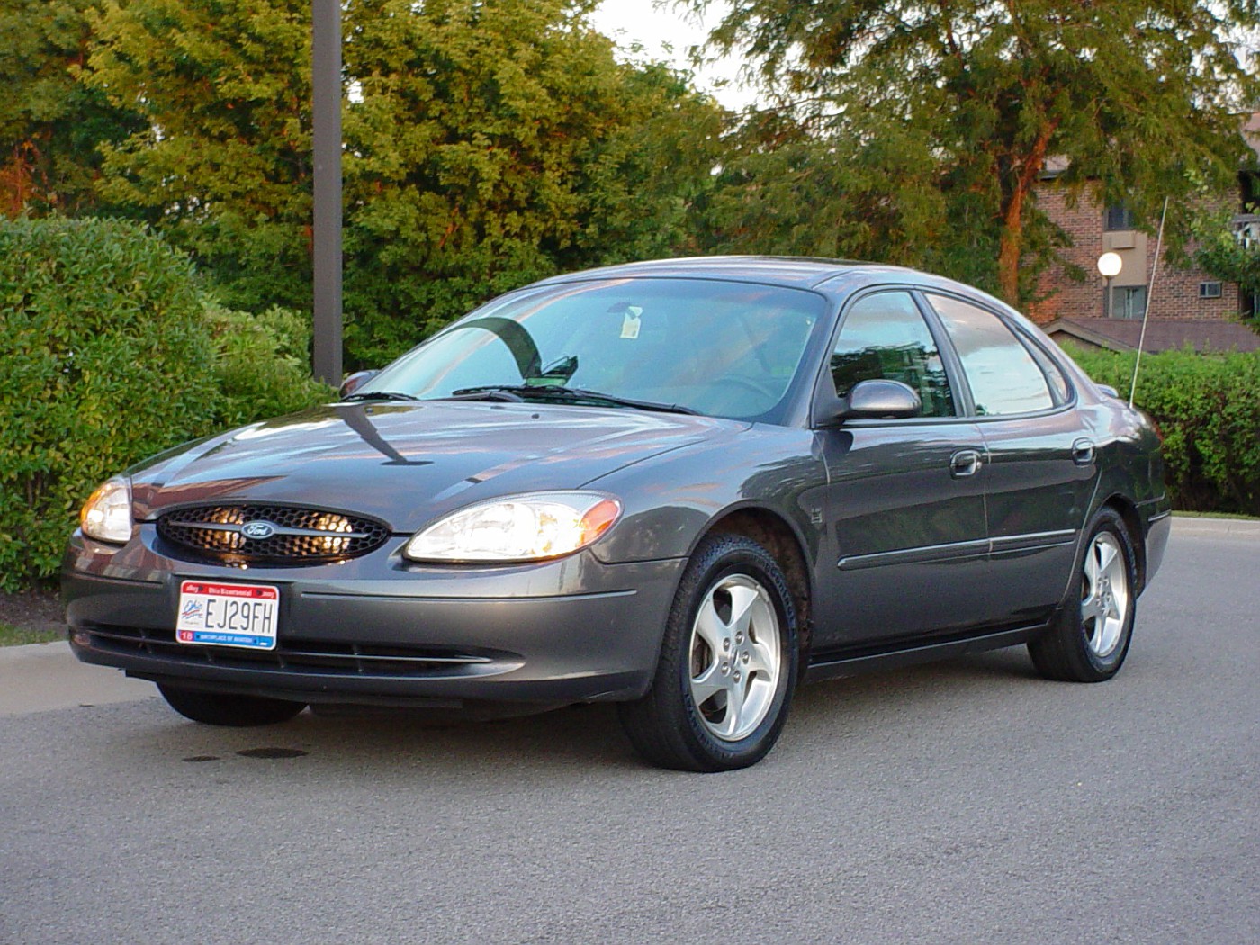 copcar dot com - The home of the American Police Car - Photo Archives