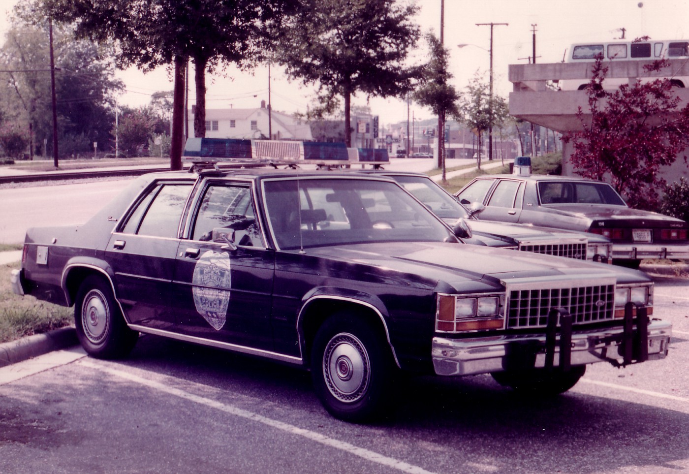 copcar dot com - The home of the American Police Car - Photo Archives