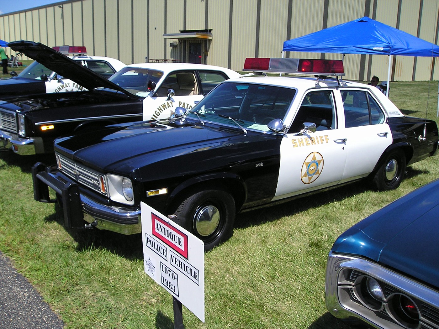 copcar dot com - The home of the American Police Car - Photo Archives