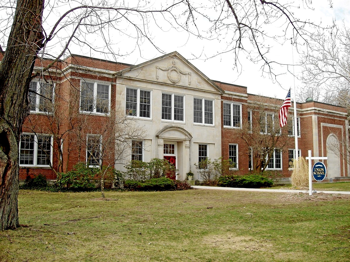 Photo UNIONVILLE UNION SCHOOL FARMINGTON UNIONVILLE, CT album