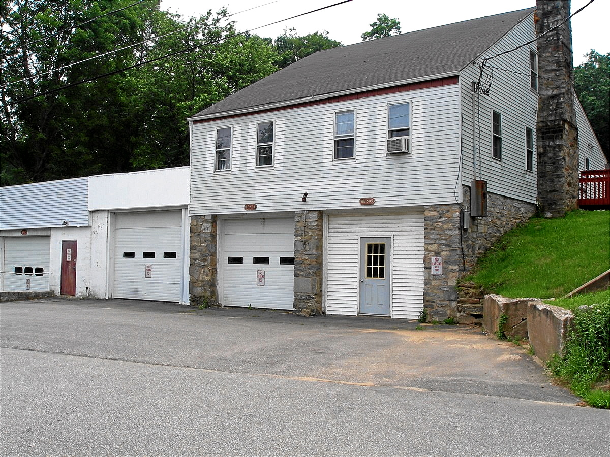 Photo ANDOVER FORMER FIRE DEPARTMENT ANDOVER, CT album Jerry