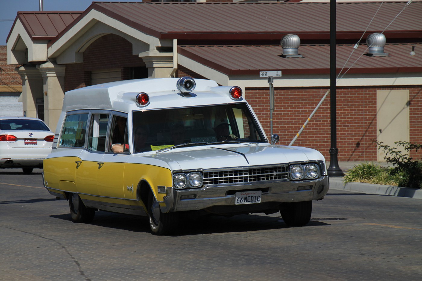 Copcar Dot Com - The Home Of The American Police Car - Photo Archives