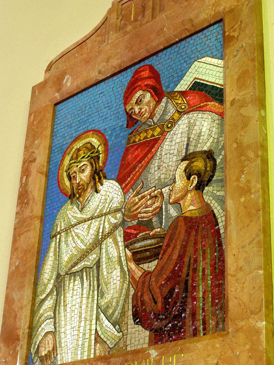 Photo BRISTOL ST STANISLAUS CHURCH STATIONS 01.jpg BRISTOL