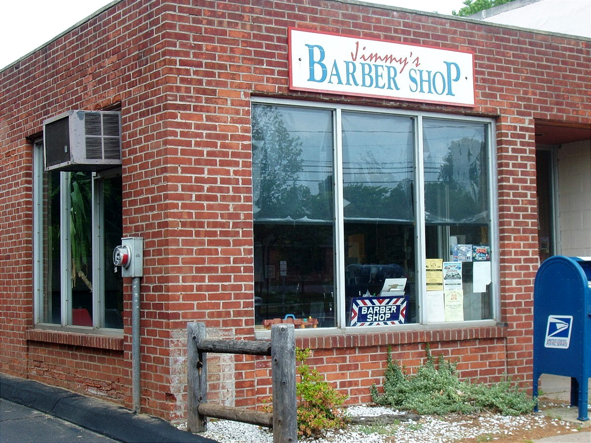 Photo POQUONOCK JIMMY'S BARBER SHOP.jpg WINDSOR POQUONOCK