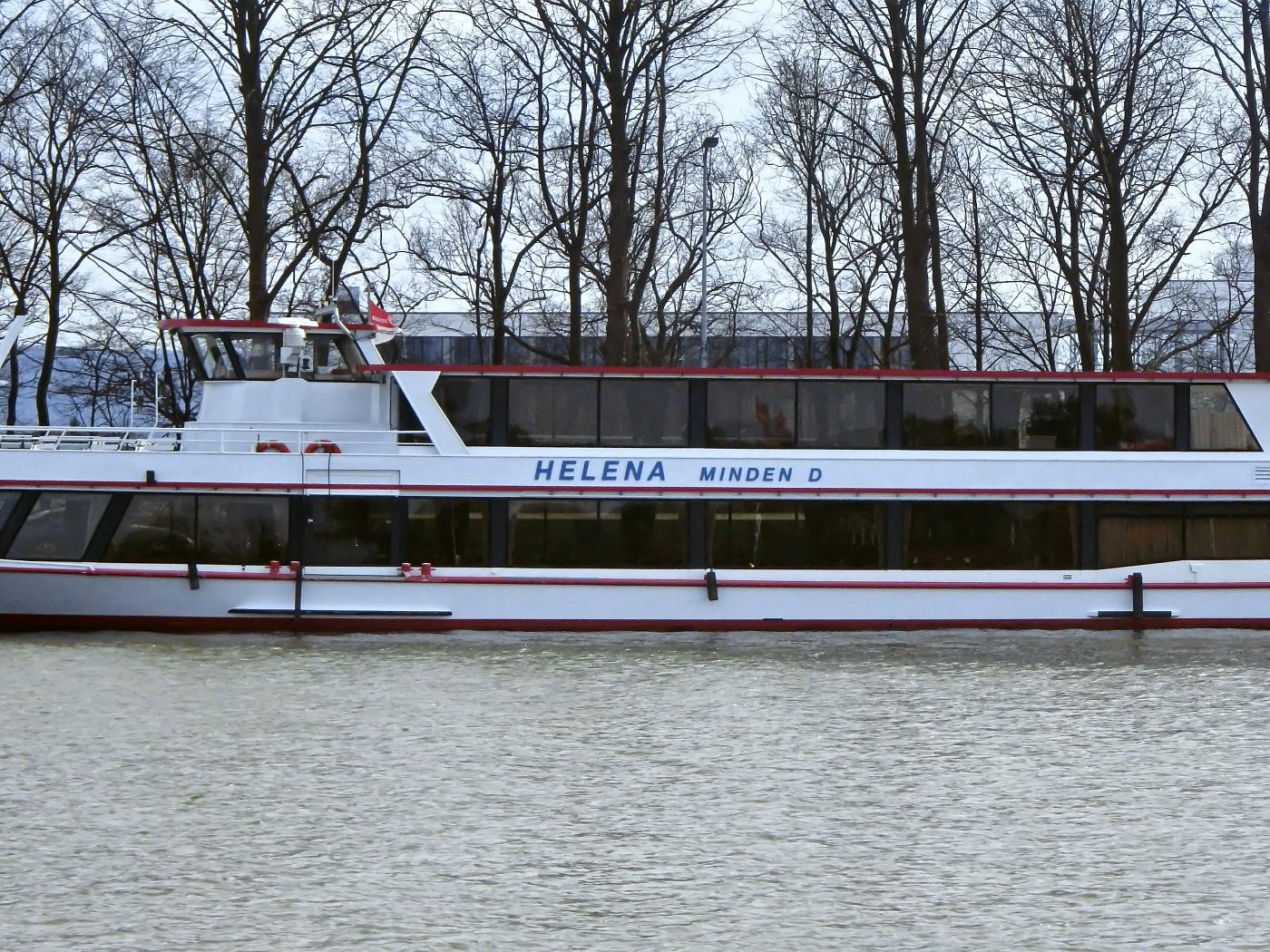 Fahrgastschiff Helena