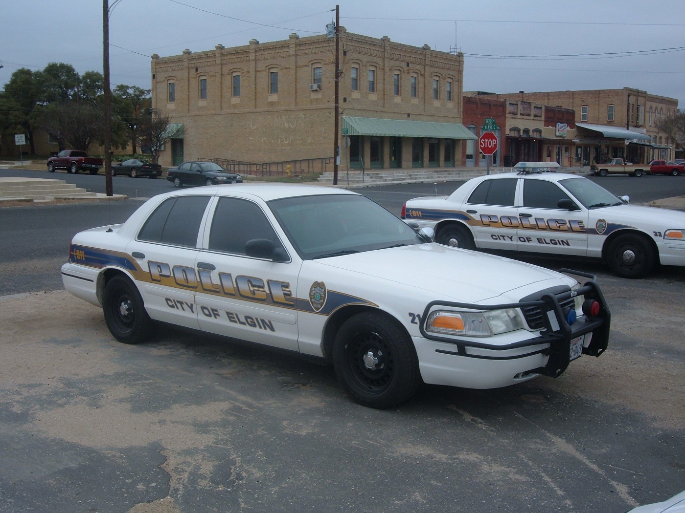 copcar dot com The home of the American Police Car Photo Archives