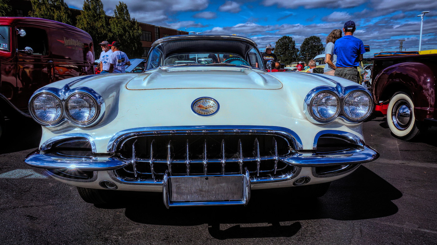 Photo SDSC03800 093019 Sauders Auto Group Car Show Ephrata, Pa