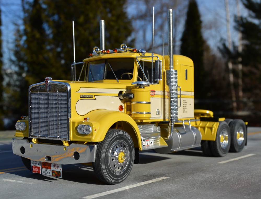 Photo: Yellow KW | W900 in Yellow album | Mackinac359 | Fotki.com ...