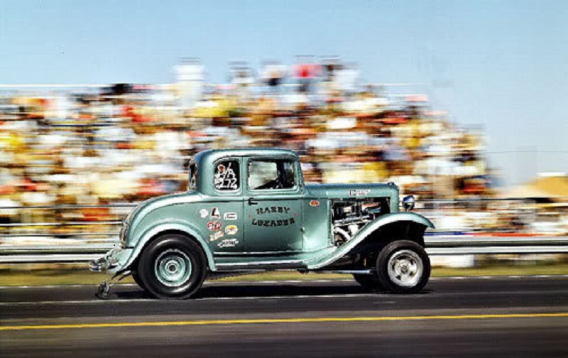 Harry② Harry Luzader in his 32 Ford 5W Gasser🔥