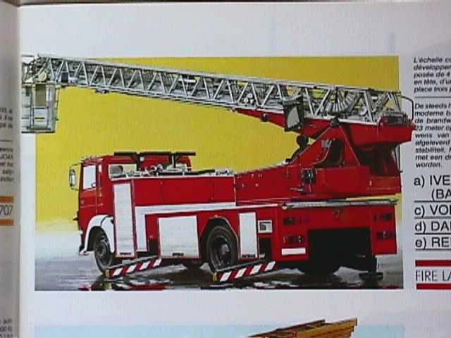 Photo: 784 Renault firetruck ladder Italeri 1-24 | 0784 DAF-Iveco-Renault-Volvo  Firetruck Italeri 1-24 album | Dutch Model Truck Club | Fotki.com, photo  and video sharing made easy.