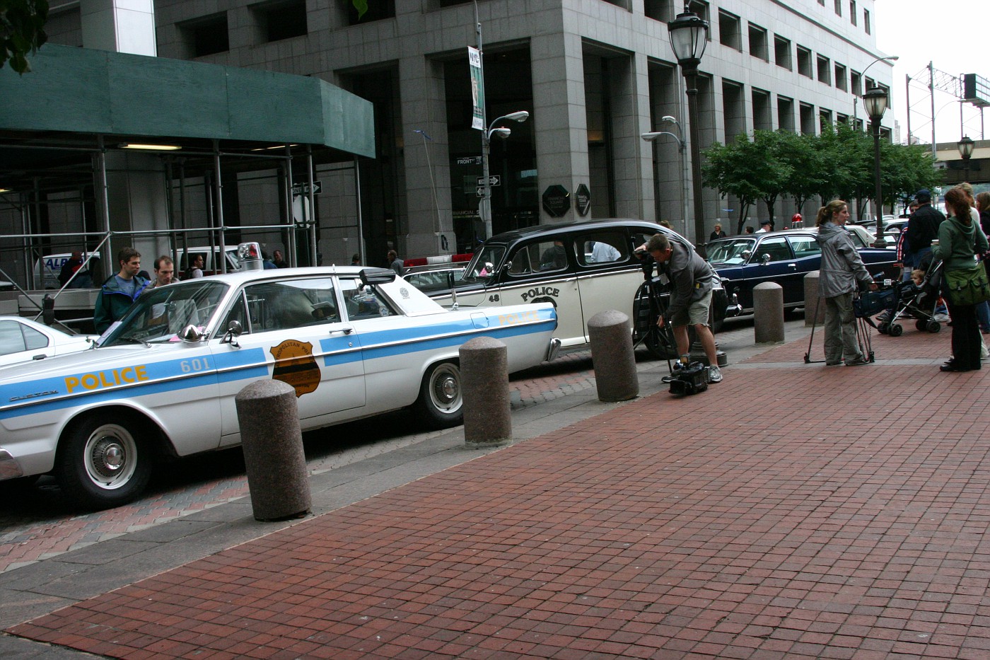 copcar dot com - The home of the American Police Car - Photo Archives