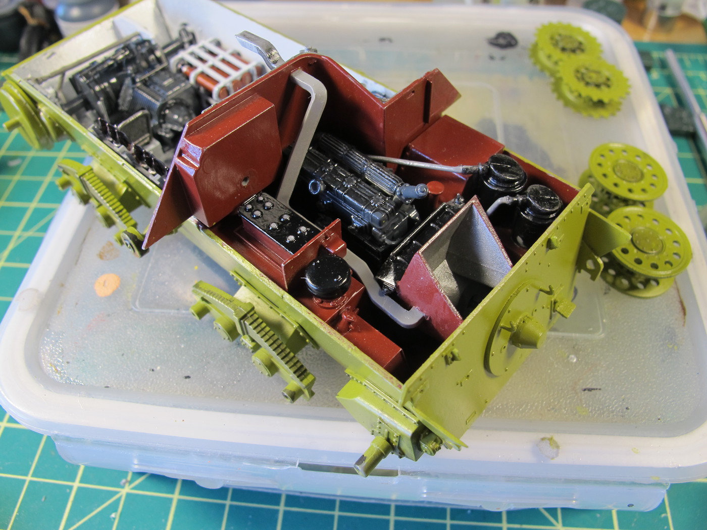 Jagdpanzer 38 (t) Hetzer early version by Takom, full interior album ...