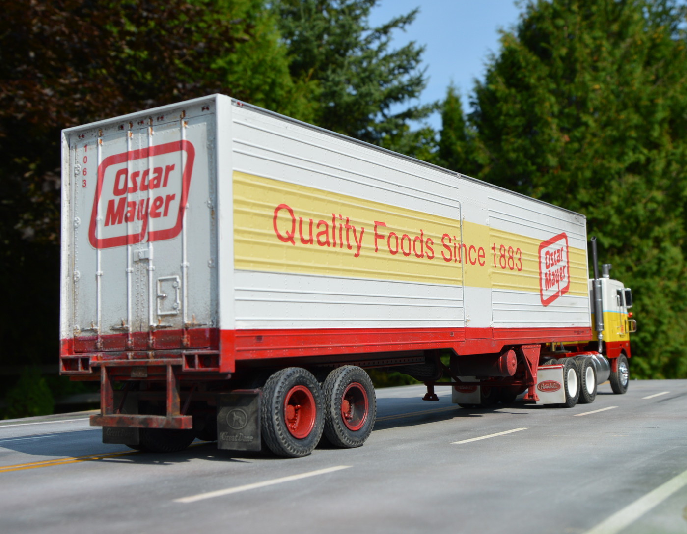 Photo OScar Mayer Peterbilt and trailer rear right 9 15 22 My