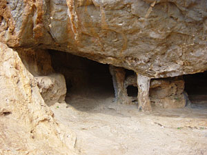 78-Milatos-cave
