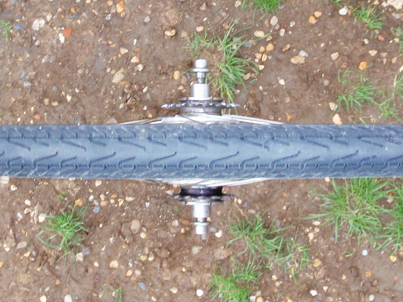 Rear wheel of Spencer's bike with 2 fixed gear wheels