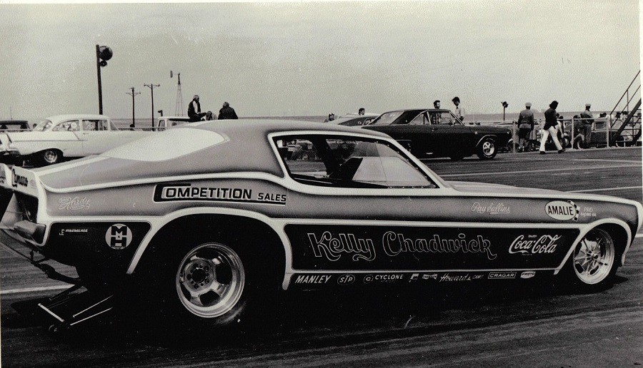 Photo: Kelly Chadwick | VINTAGE FUNNY CARS III album | LOUD-PEDAL ...