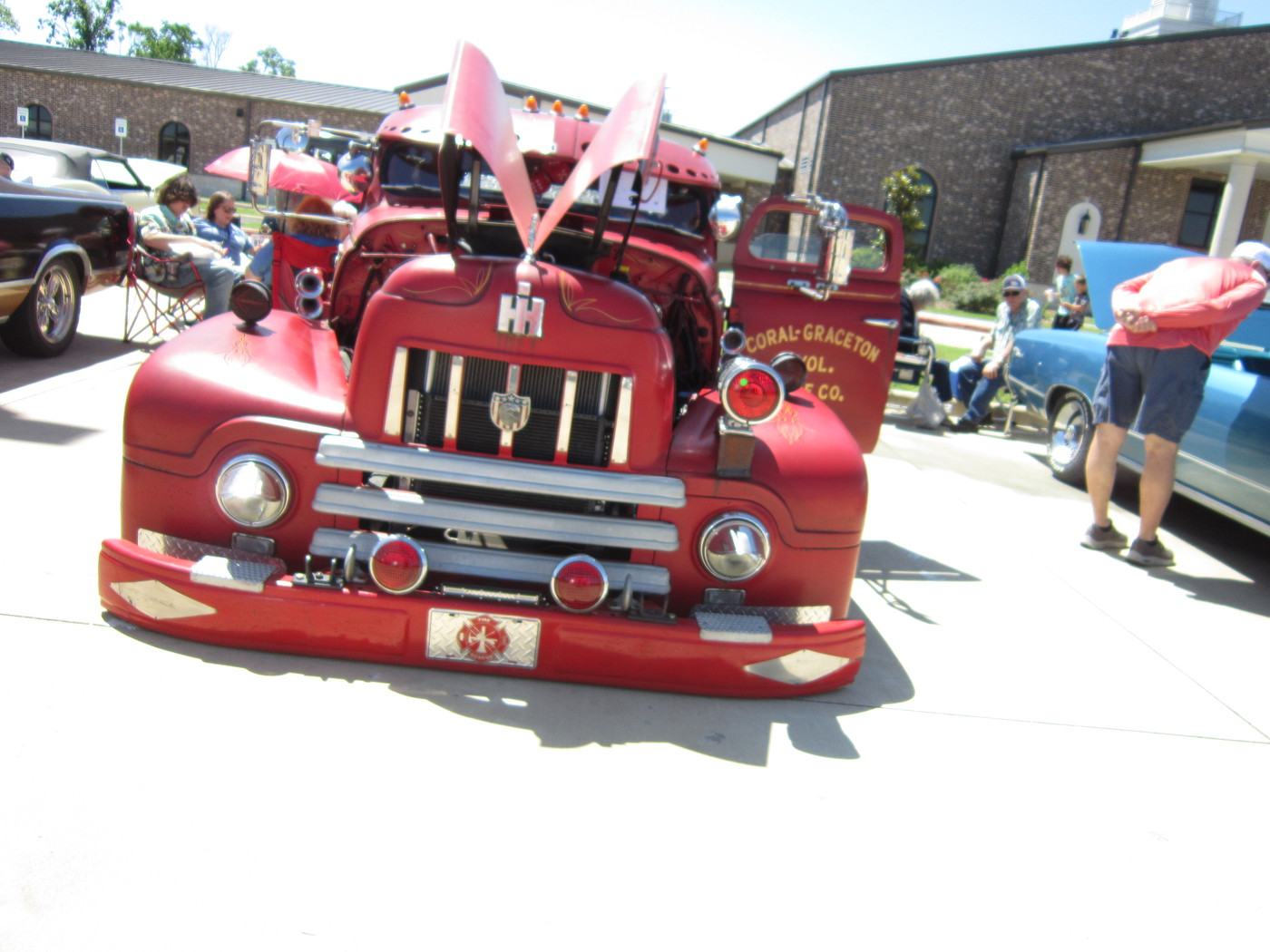 Photo IMG 2106 2023/4/22 Bayshore Fine Rides 35th Car Show album