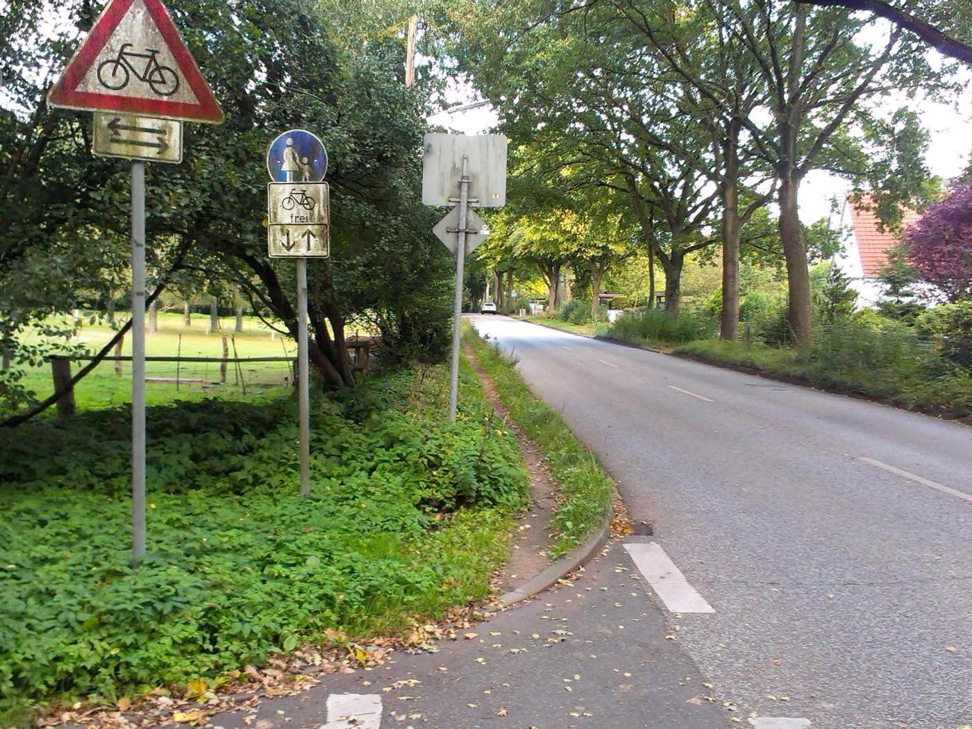 Gehweg mit Freigabe für Zweirichtungsradverkehr